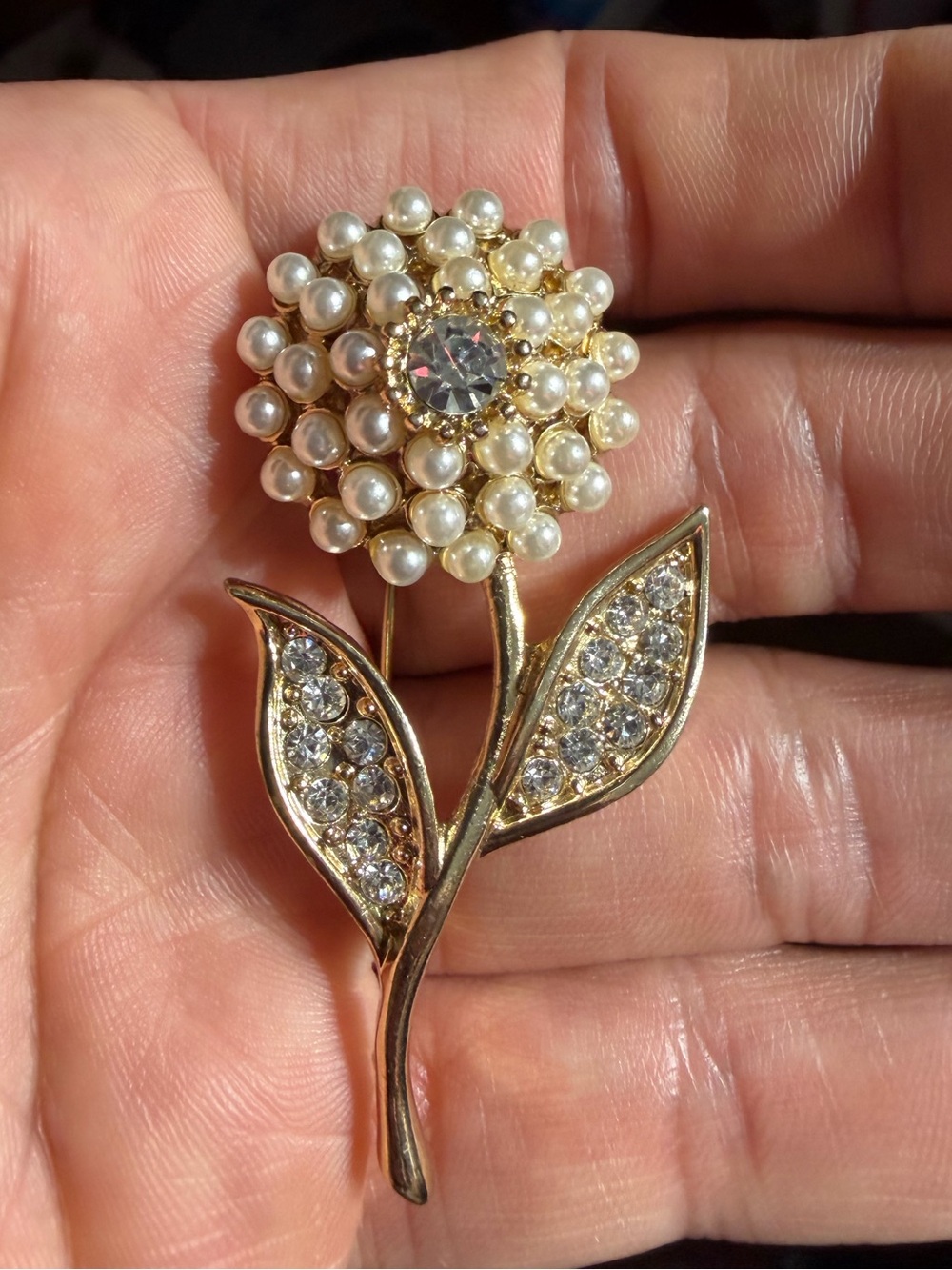 Vintage Gold Tone Pearl Crystal Flower Brooch